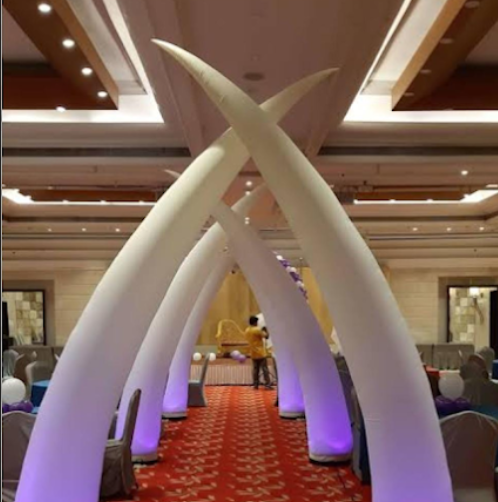 Event decoration setup
